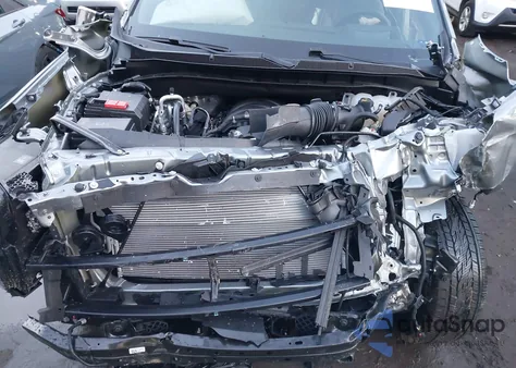 2026 Chevrolet Suburban Premier, 4Wd z USA, uszkodzony, nr VIN 1GNS6FKD5TR104646